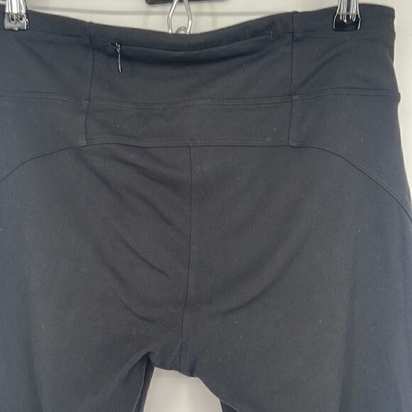 Athleta Metro 7/8 Tight   - Picture 7 of 8